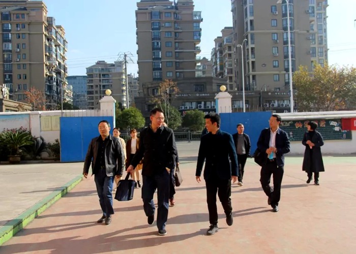 省教育廳義務(wù)教育教學工作調(diào)研組蒞臨我校調(diào)研指導(dǎo)工作